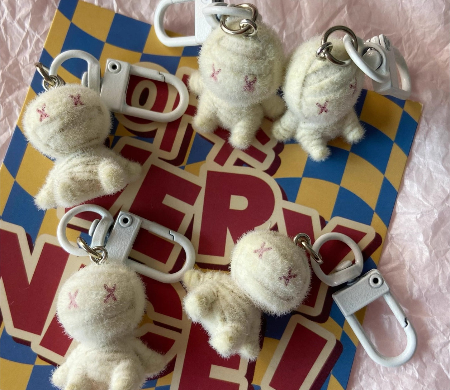Halloween must-have new flocking cartoon little mummy pendant keychain bag pendant Halloween gift