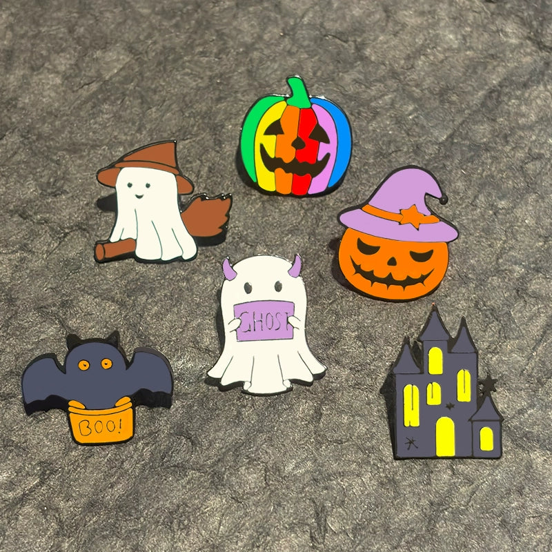Halloween must-have little ghost brooch cute Japanese metal badge male and female personality pin student bag decoration gift