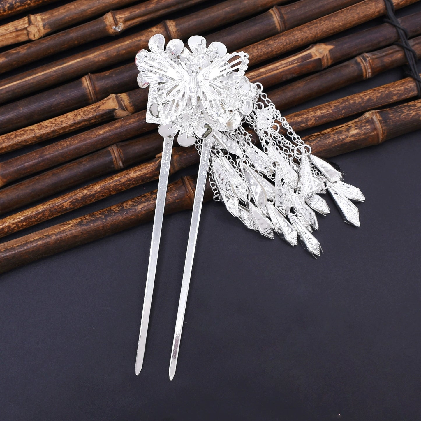 New butterfly ethnic style hairpin Hanfu ancient style accessories hairpin long tassel hair accessories walking Miaojiang studio photo