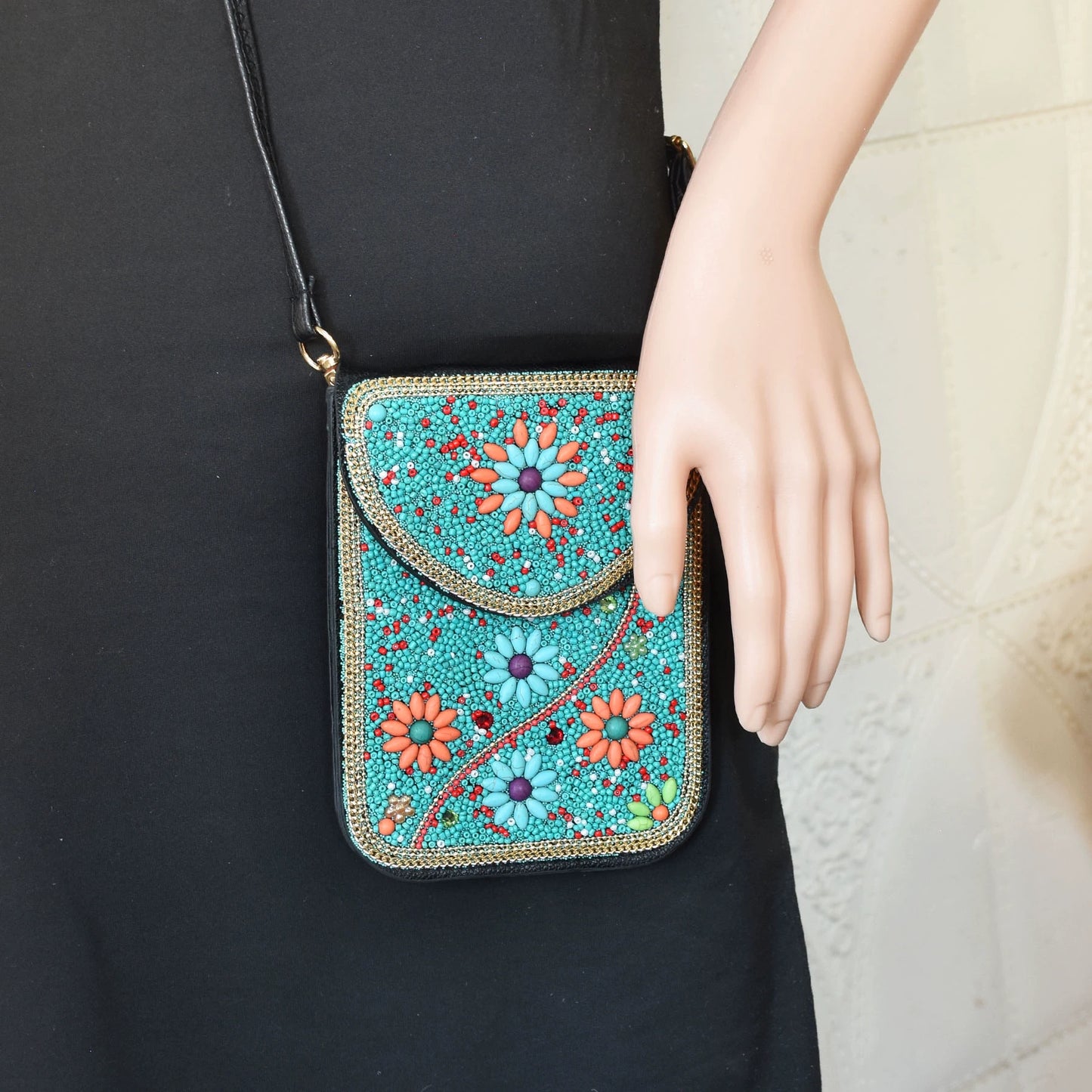 Ethnic style personalized retro Xinjiang messenger bag rice bead turquoise leather bag Mongolian Yunnan travel mobile phone bag