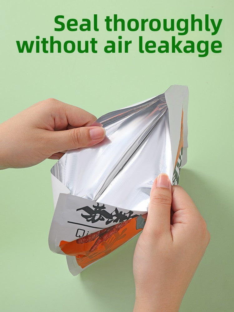 Sealing machine Small hand pressure household charging sealer Mini portable snack plastic bag heat sealing machine artifact