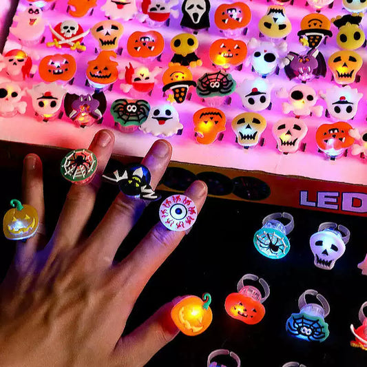 Halloween must-have jack-o-lanterns, luminous rings, Halloween decorations, children's kindergarten toys, accessories, small gifts, photo props