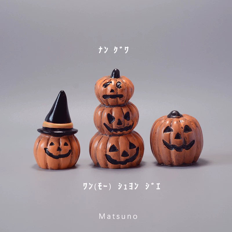 Halloween theme mini cute pumpkin lanterns tabletop ornaments props store scene atmosphere decorations small toys Halloween essentials