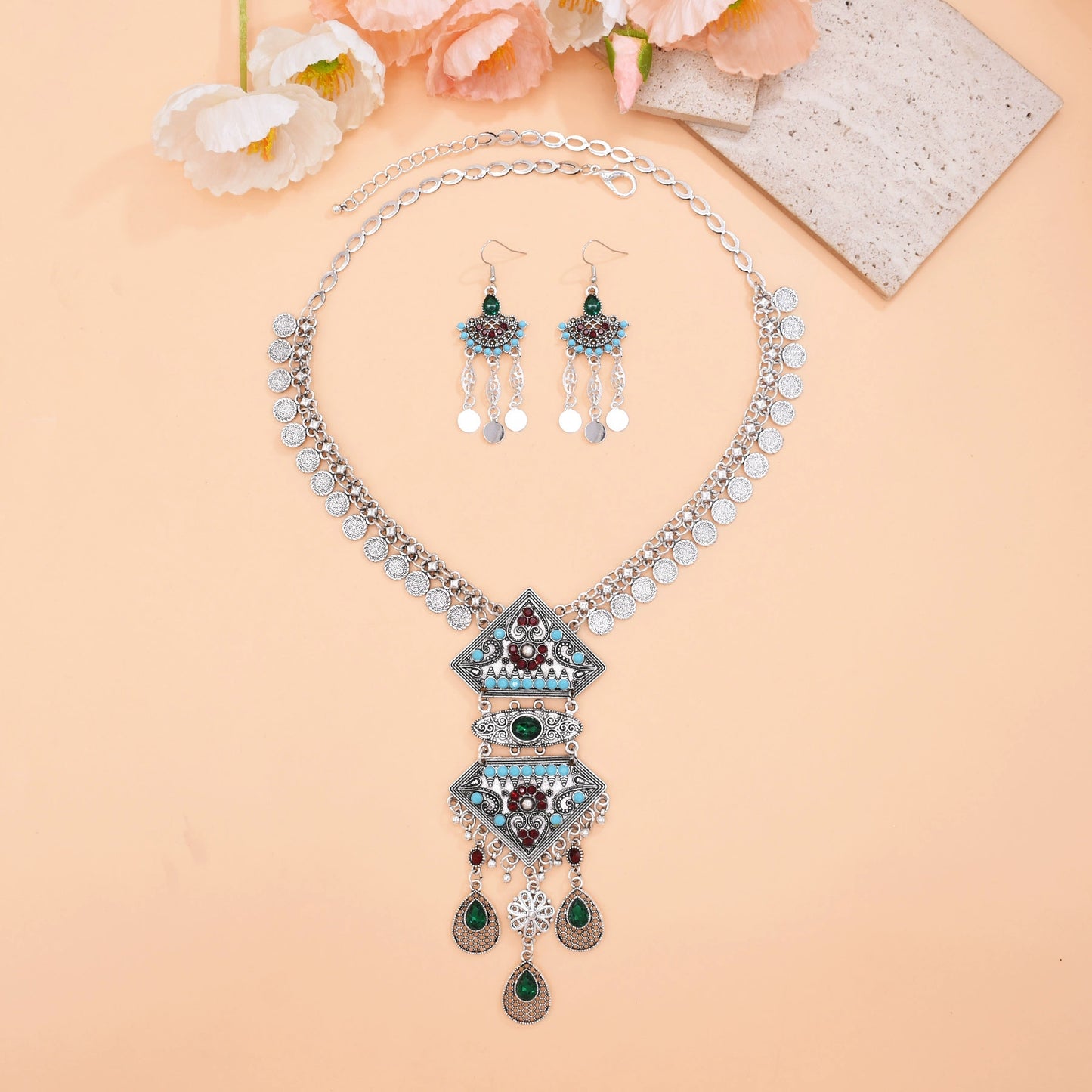 Vintage Exotic Style Tassel Necklace Earrings Set Imitation Turquoise Water Drop Pendant Indian Sweater Chain Photo Accessories Women