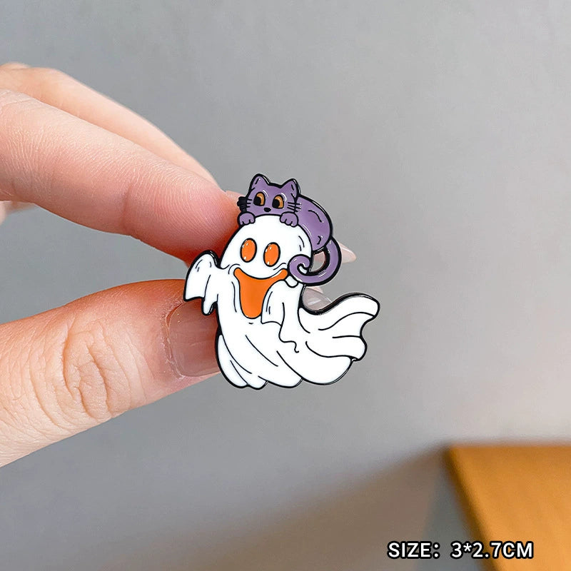 Halloween must-have little ghost brooch pumpkin pin Japanese cute metal badge Halloween decoration men's and women's clothes bag accessories