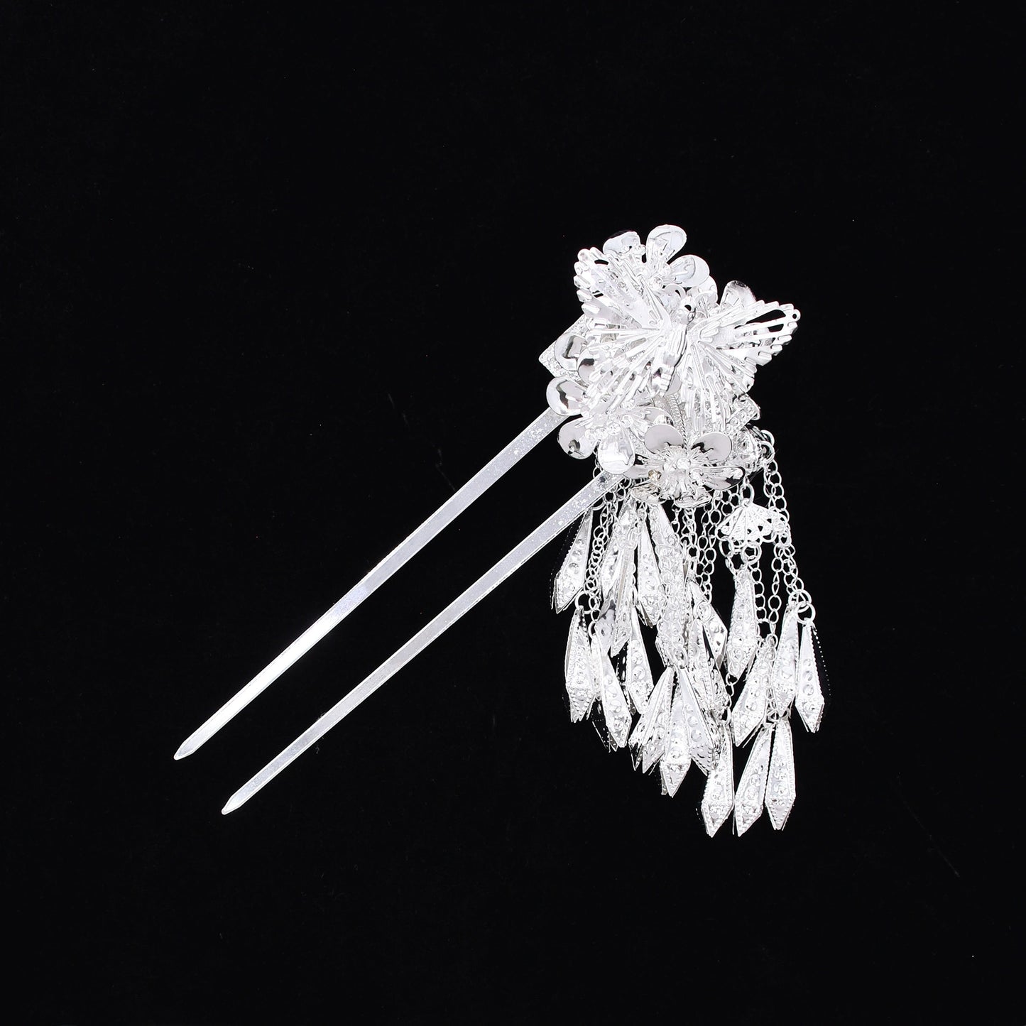 New butterfly ethnic style hairpin Hanfu ancient style accessories hairpin long tassel hair accessories walking Miaojiang studio photo