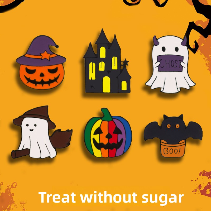 Halloween must-have little ghost brooch cute Japanese metal badge male and female personality pin student bag decoration gift